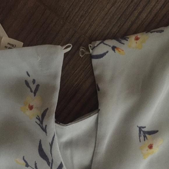 Light blue dress - Picture 2 of 2